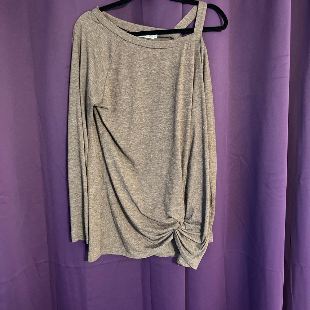 Tan Long Sleeve Tee for Effortless Style
